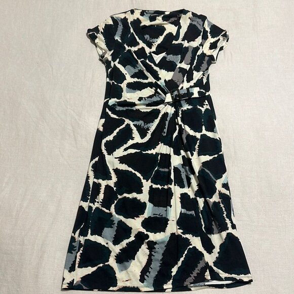 Planet Patterned Dress with Belt Detail - Size CAD 8 / EU 36 - Picture 2 of 7